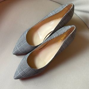 Nine West plaid stack heel like new!